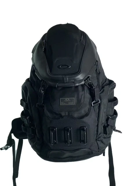 バッグ vintage 00s kitchenSink backpack Amazon.com | Oakley Kitchen Sink Backpack, Stealth Black