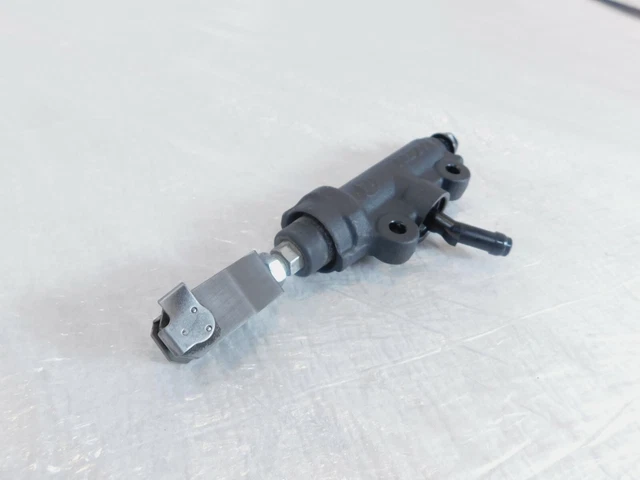 2017-2022 Honda CBR1000RR CBR1000S CBR1000 Rear Wheel Brake Master Cylinder