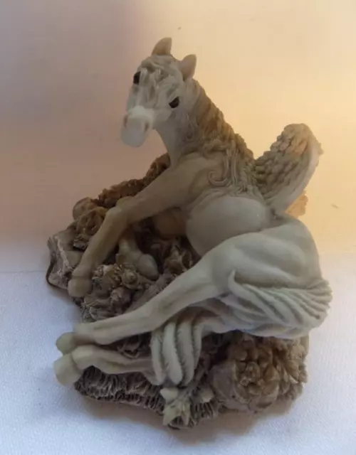 Fables Holland Studio Craft  PEGASUS SERENITY   Horse / Collectable 2