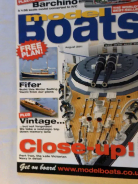 MODEL BOAT MAGAZINE COMPLETE WITH MOTOR YACHT PLANS  -for embc