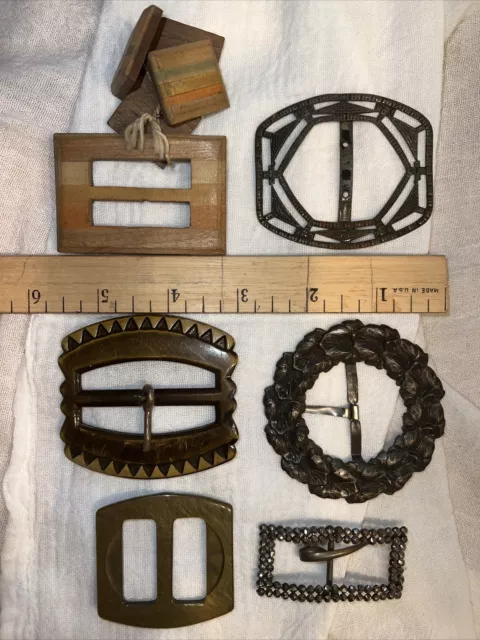 BELT BUCKLES Lot Metal, Celluloid, Bakelite, Wood, DECO 1930’s-90’s (6)