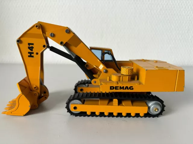 Demag Kettenbagger H41  HL  NZG  1:50