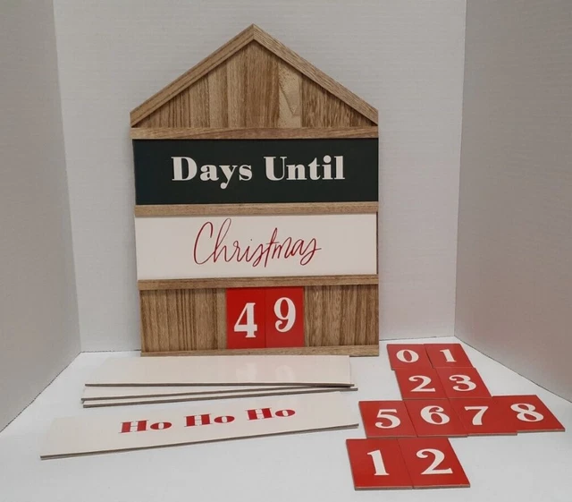 TARGET BULLSEYE PLAYGROUND Wooden Hanging Christmas Countdown Calendar