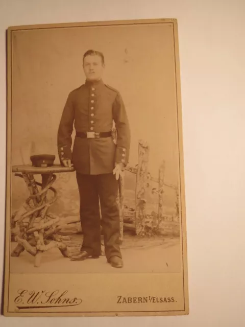 Zabern im Elsass - stehender Soldat in Uniform - Regiment IR 99 / CDV