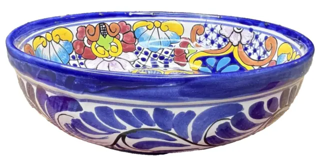 Mexican Talavera Mexico Folk Art Pottery 9.75" Round Serving Bowl Floral