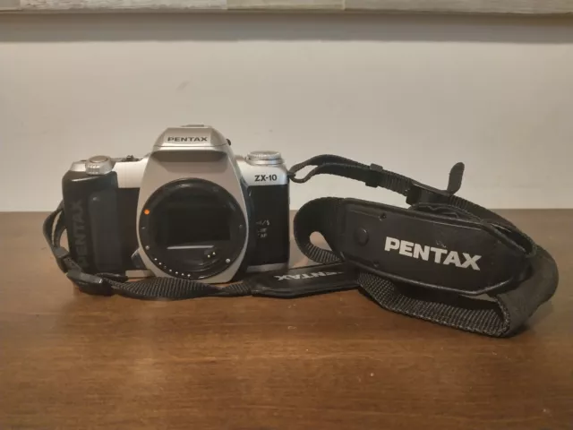 Pentax ZX-10 35mm SLR Film Camera W/ 28-80mm Lens smc fa POINT SHOOT -  RJ