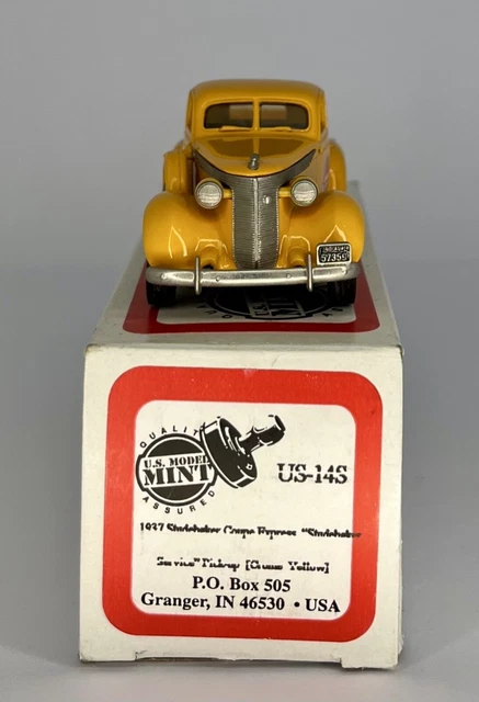Camion Dépanneuse Studebaker 1950 - Modèle Réduit 1/43 - Métal - Couleur Jaune/orange - US MODEL MINT