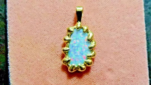 Natural Australian Boulder Opal Pendant 14K Solid Yellow Gold 17.5 x 9.5 m 2.95g