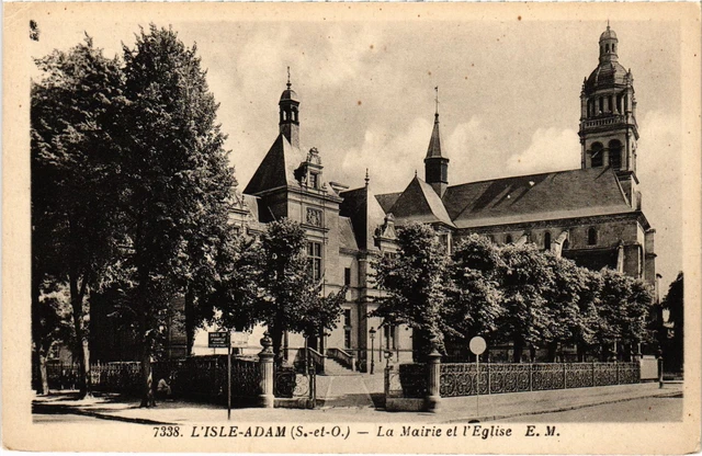 CPA L'Isle Adam La Mairie et Eglise (1317540)