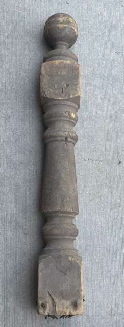 Antique Architectural Salvage Decorative Wood Baluster Newel Post Pillar