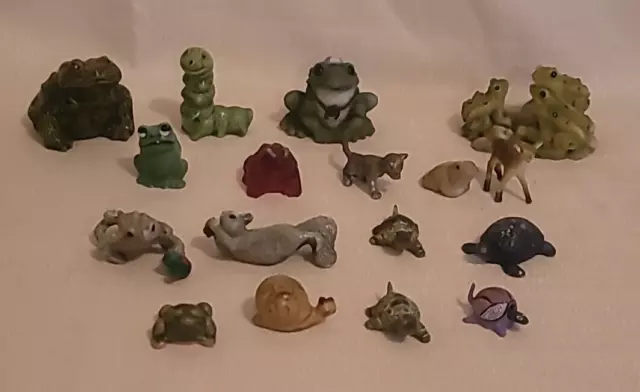 Lot of 17 Small Fairy Garden Animals Frogs Turtles Worm Squirrel Deer Cat Decor