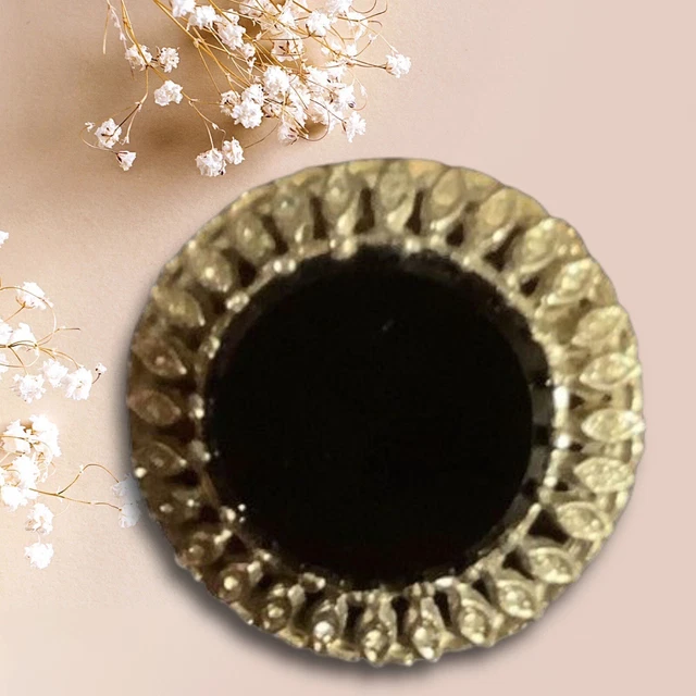 Vintage Round Brooch With Large Glass Centre Stone - Rhinestone Jewellery