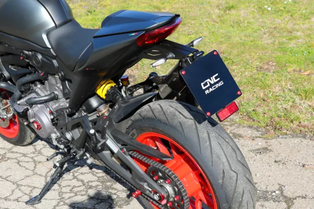 Kit ordenado de placa ajustable para carreras Ducati Monster 937 2021-2022 3
