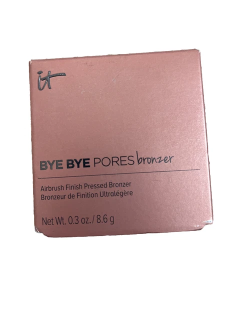 Bronceador prensado acabado aerógrafo IT Cosmetic Bye Bye en sombra playa