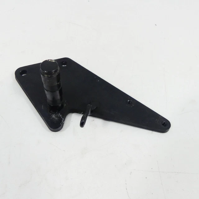 Honda VT 1300 CX EZ: supporto telaio fissaggio 36171