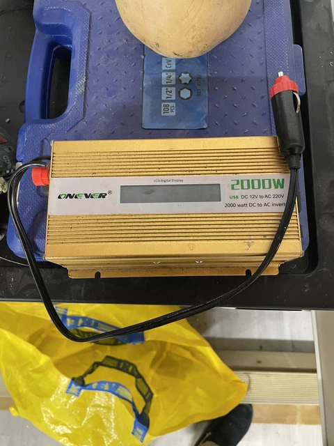 Transformateur DC 12V à AC 220V Convertisseur 2000