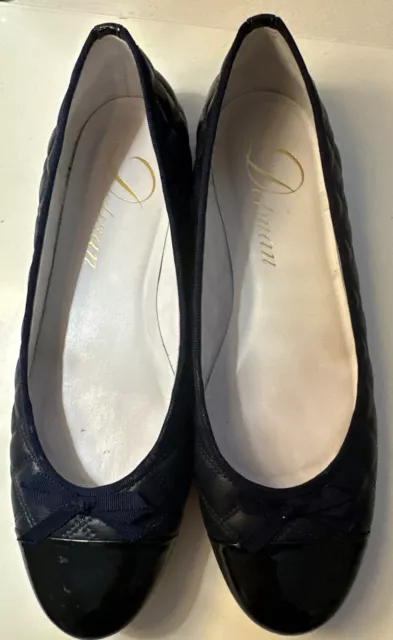 Delman- Navy Quilted leather Flats w Bow & Black Patent Toe Cap- Size 9.5M