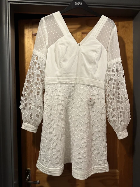 Chi chi tessa dress hotsell