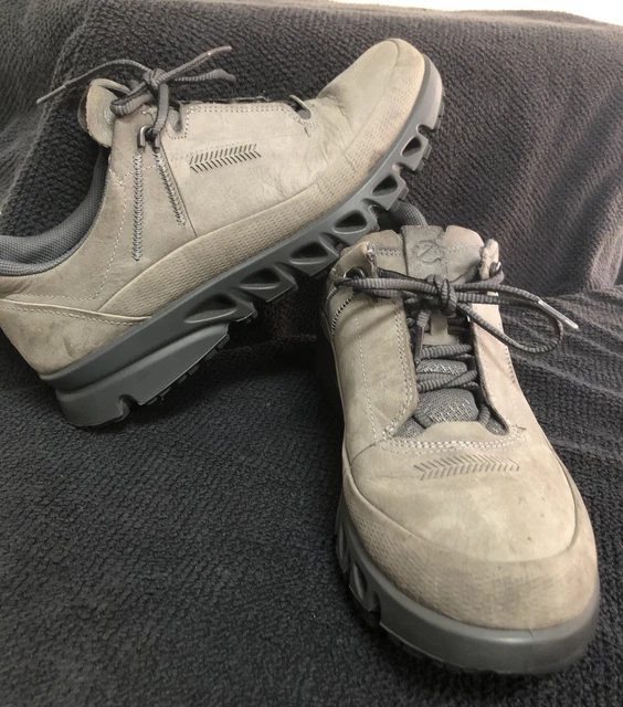 ecco omni vent black