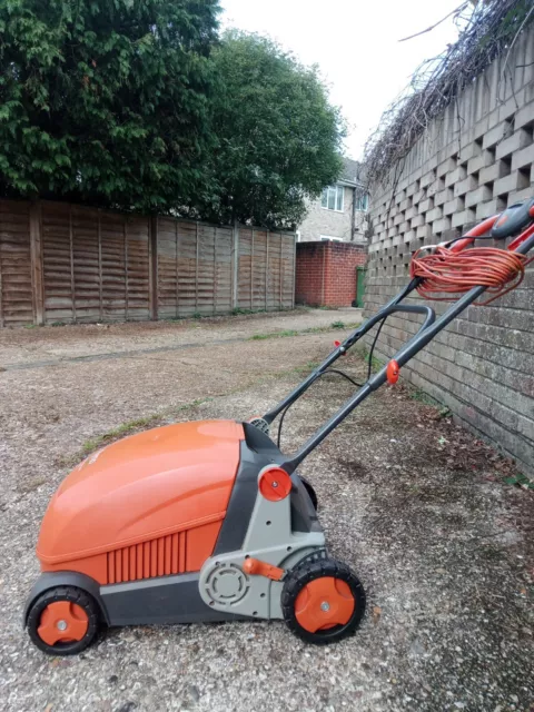 Flymo lawnrake compact shop 3400 best price