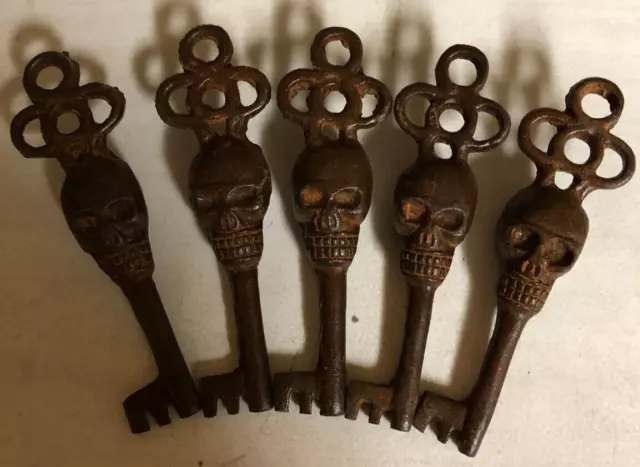 Vintage Antique Style Small Cast Iron Victorian Skull Keys Skeleton Key Lot x 5