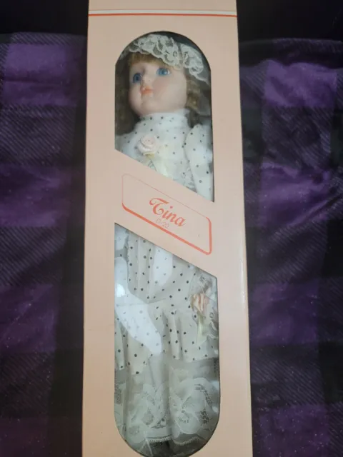 Vintage 1988 The Heritage Mint Ltd Collection Tina America's Porcelain Doll -