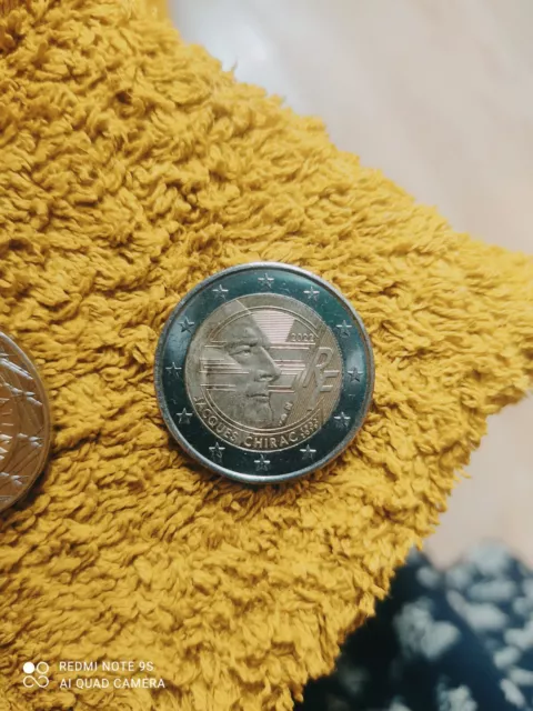 PIÈCE DE 2 EUROS RARE (JACQUES CHIRAC 2022) en très bon état 