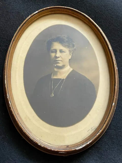 Charmant petit cadre ancien en bois doré oval photo portrait frame - Vintage