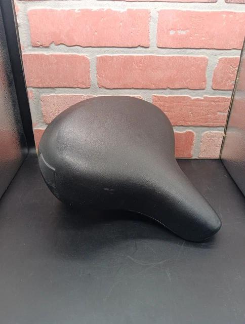 Selle De Vélo Ancienne Indéforme - Plastique Noir - Vintage France Années 70/80 - Pour Vélo Course/route