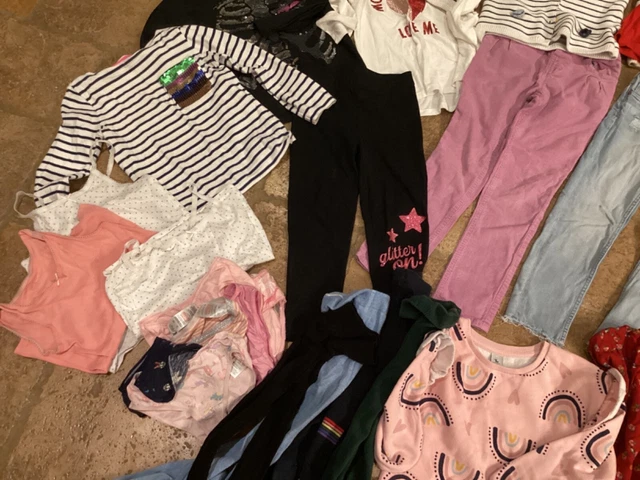 Girls age 5-6 large clothing bundle, good wardrobe selection 6