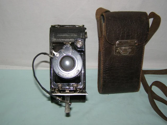 Appareil photo a soufflet d'occasion - Collection