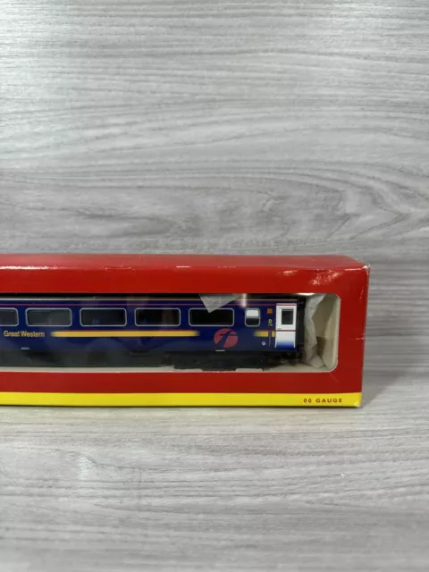 Hornby R4161A ' FIRST GREAT WESTERN ' 42071 FGW MK3 standard class open coach 3