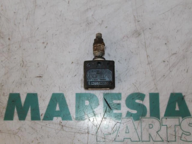P4381212 Sensore ruota per sistema di controllo pressione pneumatici Renault Megane II poppa gradini (M