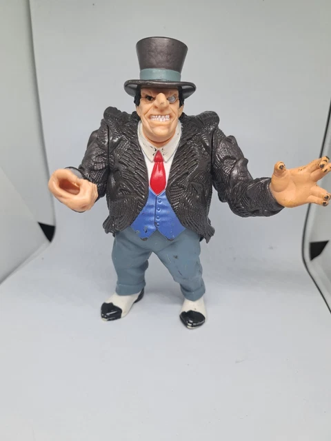 Batman Legends of Dark Knight The Penguin Action Figure 1997 Kenner