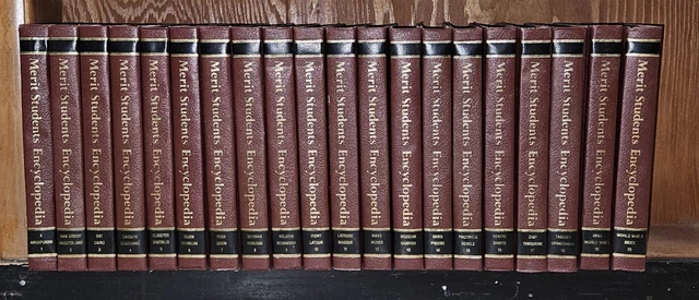 MERIT STUDENTS ENCYCLOPEDIA Set 1-20 Plus Year Books 1969