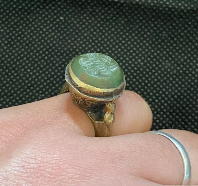 Genuine Ancient Roman Gold Color Ring with Precious Stone Intaglio Engraved Bee