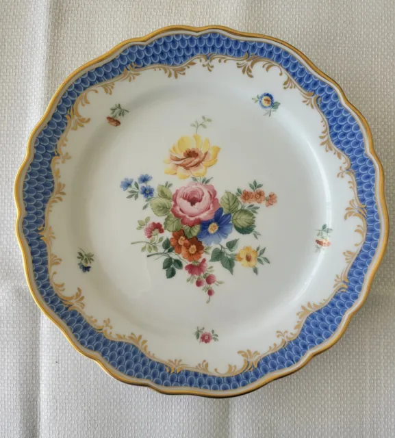 German Hutschenreuther Maria Theresia Coburg Blue Border HP Porcelain 7.5" Plate
