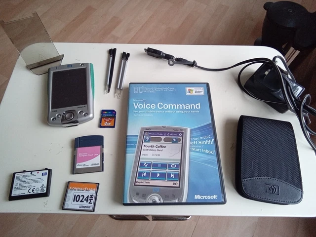 HP iPaq Pocket PC Agency Series PE2050A H2200 with 32MB Compact Flash Card