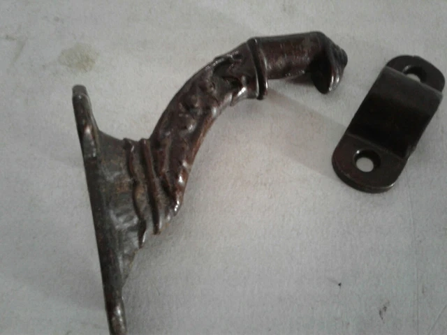 Antique Ornate Victorian Cast Iron Stair Rail Bracket