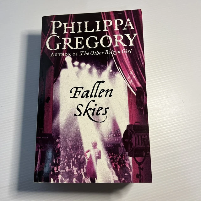 Fallen Skies By Philippa Gregory | 18cm PB | Historical Fiction  Romance