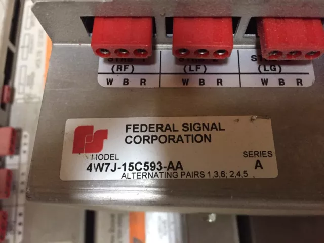 Bloc d'alimentation stroboscopique Federal Signal 6 têtes, 4W7J-15C593-AA, série A d'occasion