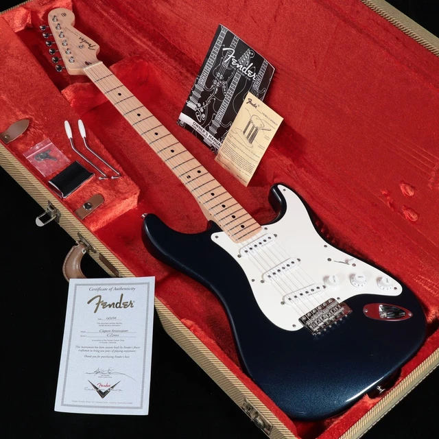 FENDER CUSTOM SHOP Eric Clapton Stratocaster Mercedes Blue 2006 GG4a3