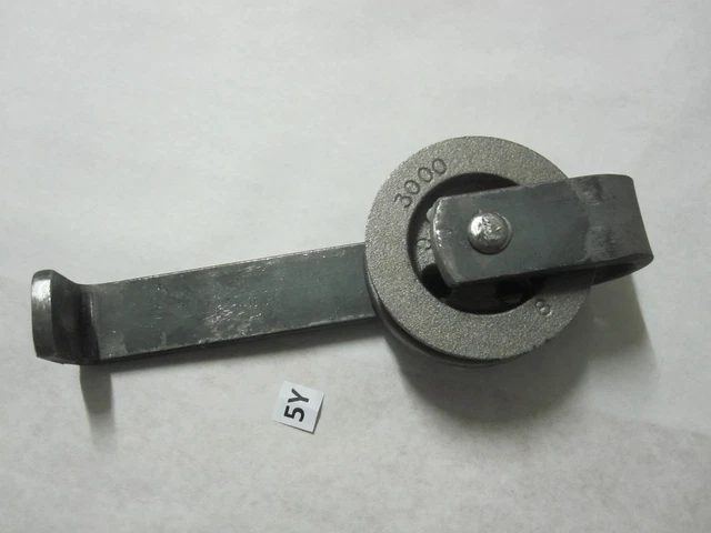 One Hanger for Rustic Industrial Road Barn Sliding Door Hardware pulley