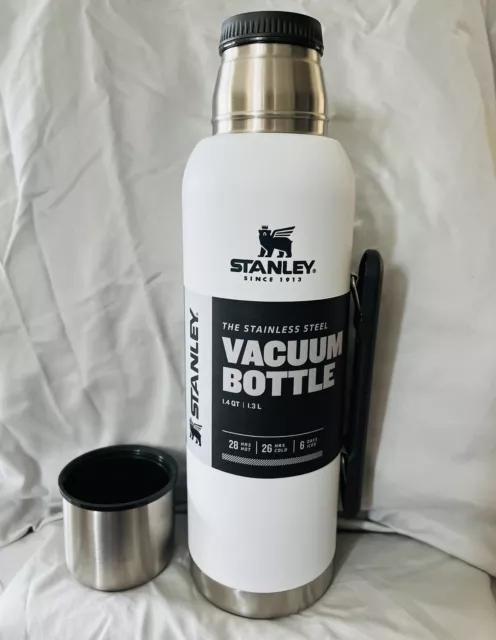 Stanley Classic Thermo Bottle, 1.5qt Blaze orange