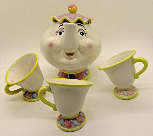 DISNEY BEAUTY AND the Beast Mrs. Potts Tea Set Teapot and 3 Cups 99.00