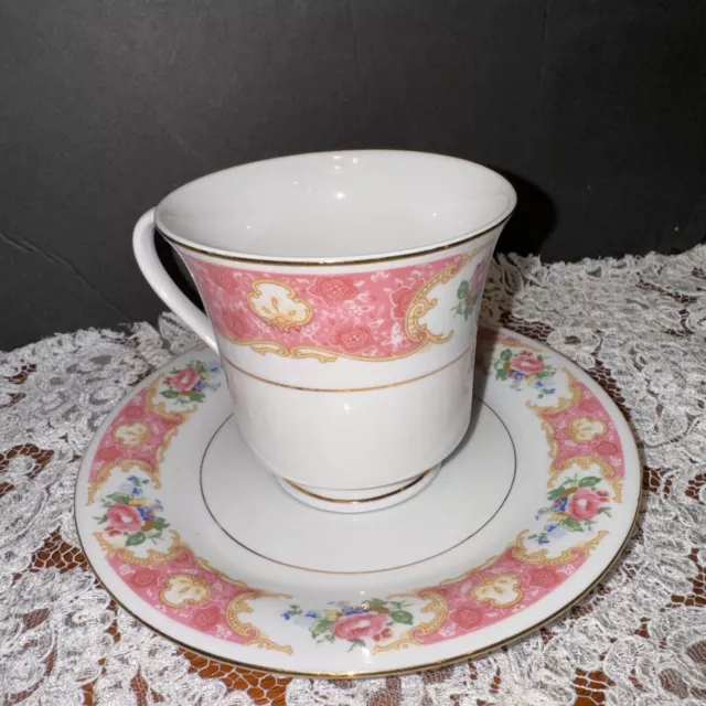 TRULY TASTEFUL Fine China Teacup And Saucer Set Vintage 1980's Roses Gold Accent