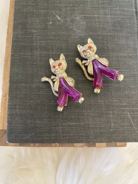 Vintage Brooches 2 Pieces- 1960s MCM Plated Metal Cat Wearing Pantaloons Lucite