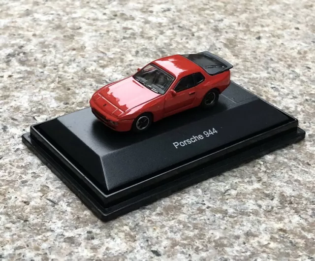 Brand New 1:87 HO Scale Porsche 944 Car Red Color Diecast Metal + Plastic Model