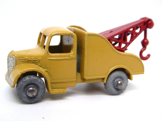 Matchbox Lesney No.13a Bedford Wreck Truck (VERY NEAR MINT) Matchbox Lesney No.13a Bedford Wreck Truck (VERY NEAR MINT)