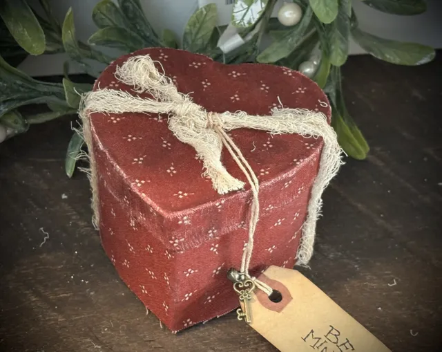 Grubby Primitive Distressed Heart Pantry Box Americana Love Valentine's Day Red